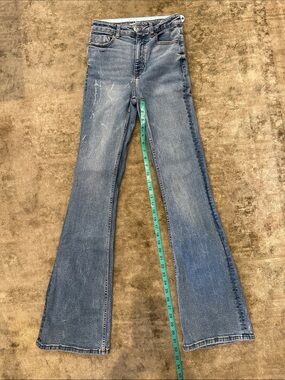 Zara Mid-Blue Flared Jeans
